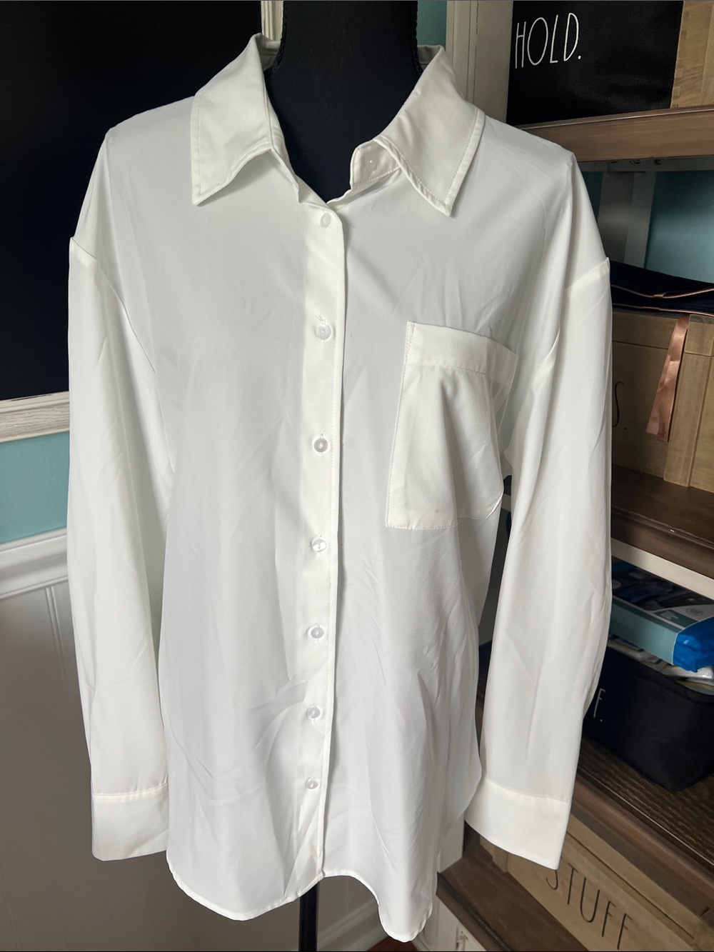 Classic White Button-Up Men's Shirt - Relaxed Fit